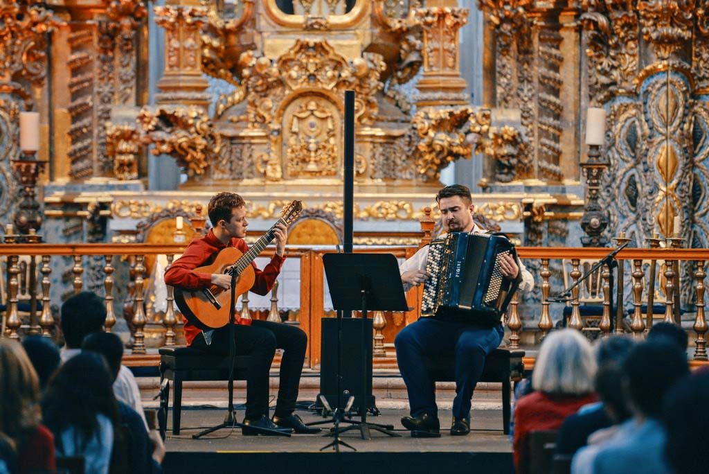 Andrey Lebedev and Bartosz Glowacki play Templo de la Valenciana, Guanajuato