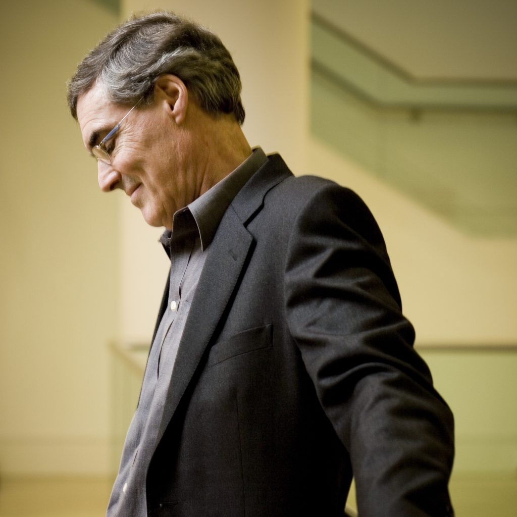Roger Vignoles to perform in CMF lunchtime concert series